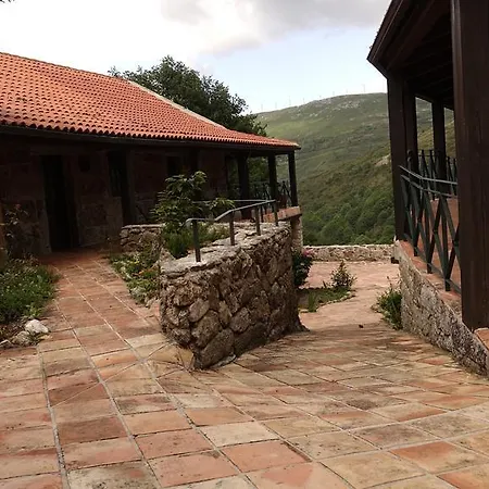 Lugar Dos Devas Country house *